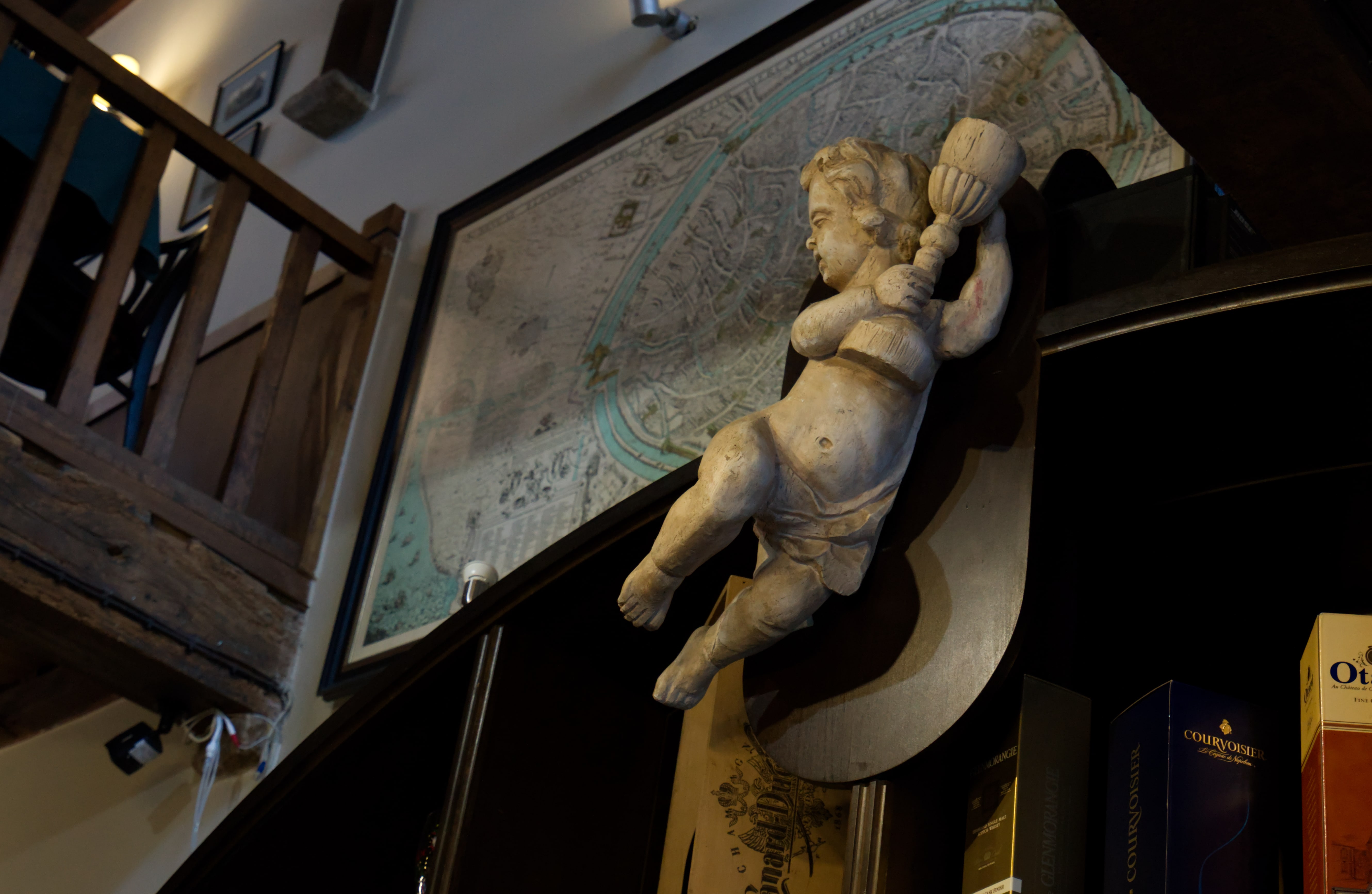 Restaurant interior view 4